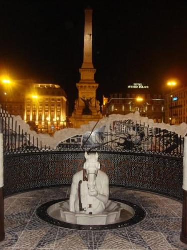 Rossio bei Nacht